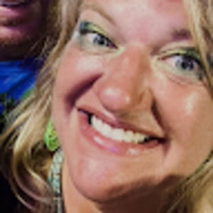 Meet your Posher, Andria